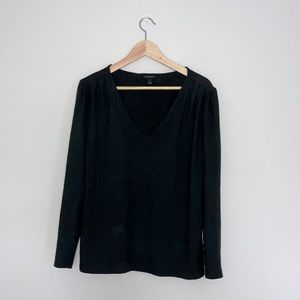 Banana Republic v-neck blouse